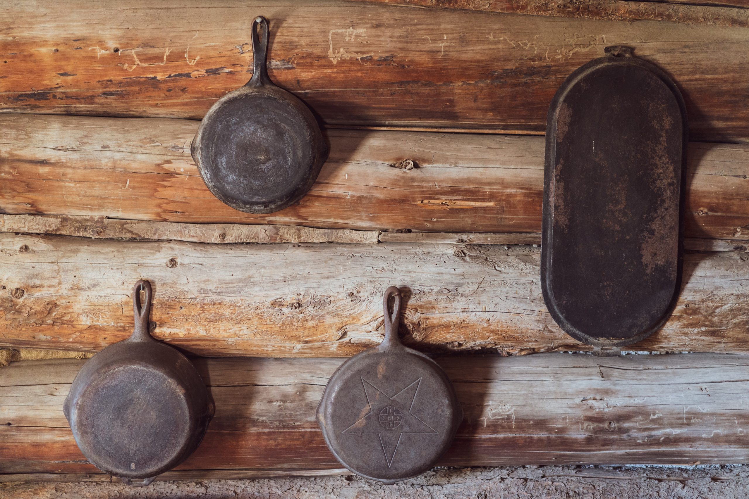 Here's How To Recycle Old Pots And Pans