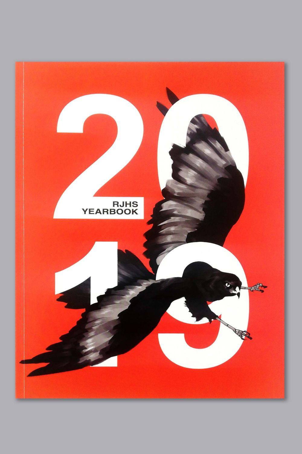 Here's How To Recycle Old Yearbooks!